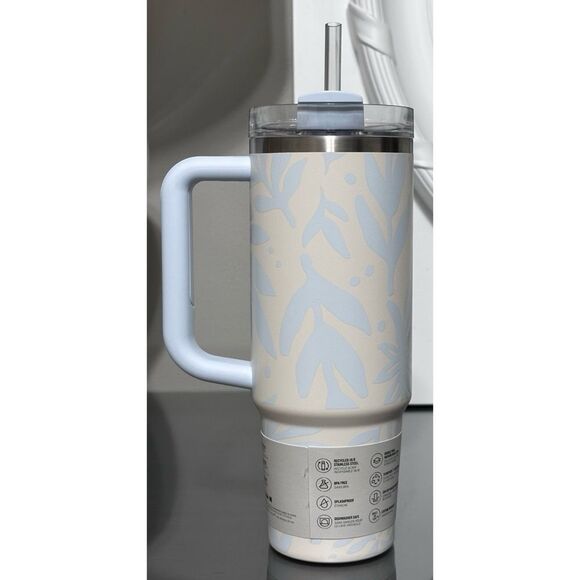Stanley Quencher H2.0 FlowState Tumbler 30oz, OCEAN PALMS - Picture 2 of 4